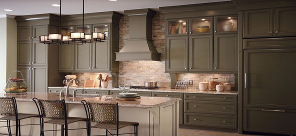 Traditional Kitchen Cabinets that bring Graceful Look to your House